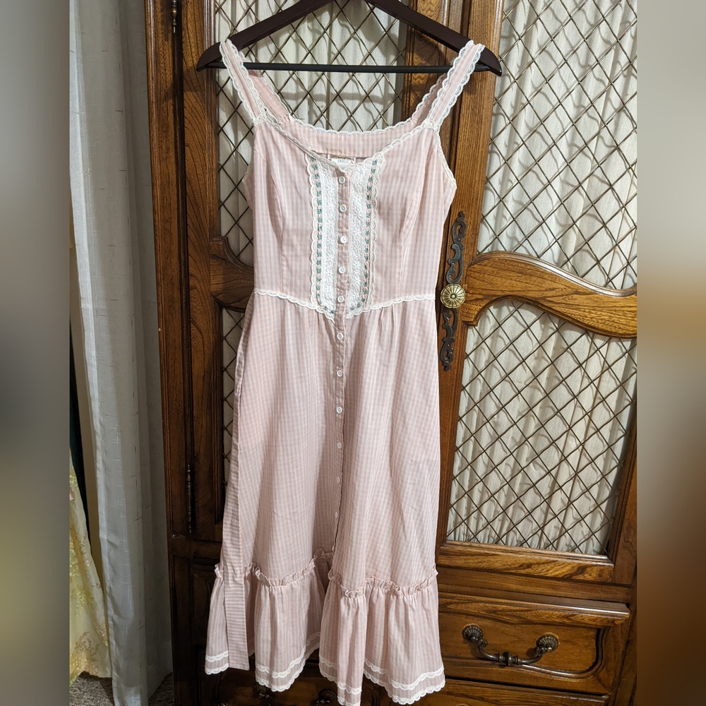 Pink gingham sundress by Gunne Sax